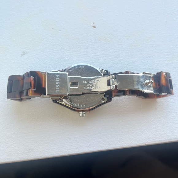 Fossil Watch - Picture 4 of 4